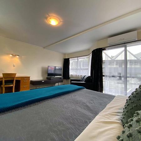 Pembrooke Motor Lodge Whangarei Room photo