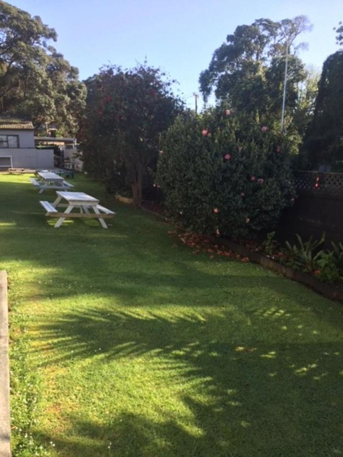 Pembrooke Motor Lodge Whangarei Exterior photo