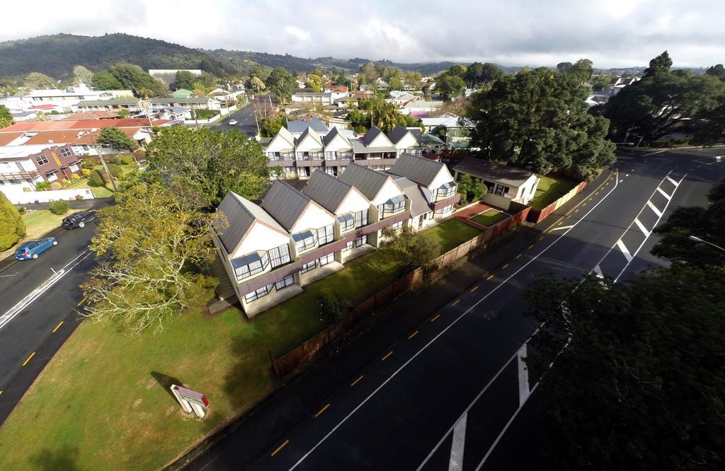 Pembrooke Motor Lodge Whangarei Exterior photo